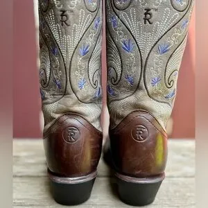 靴 Tony Lama Flower pattern western boots Tony Lama Boots Girl/Woman's Sz 4.5 D Pink Vaquero Carnation